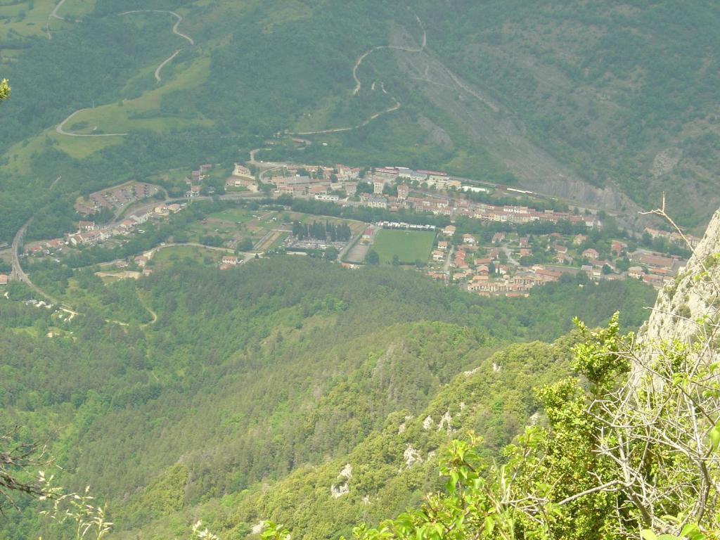 Aux Quatre Saisons Axat Bed & Breakfast Dış mekan fotoğraf