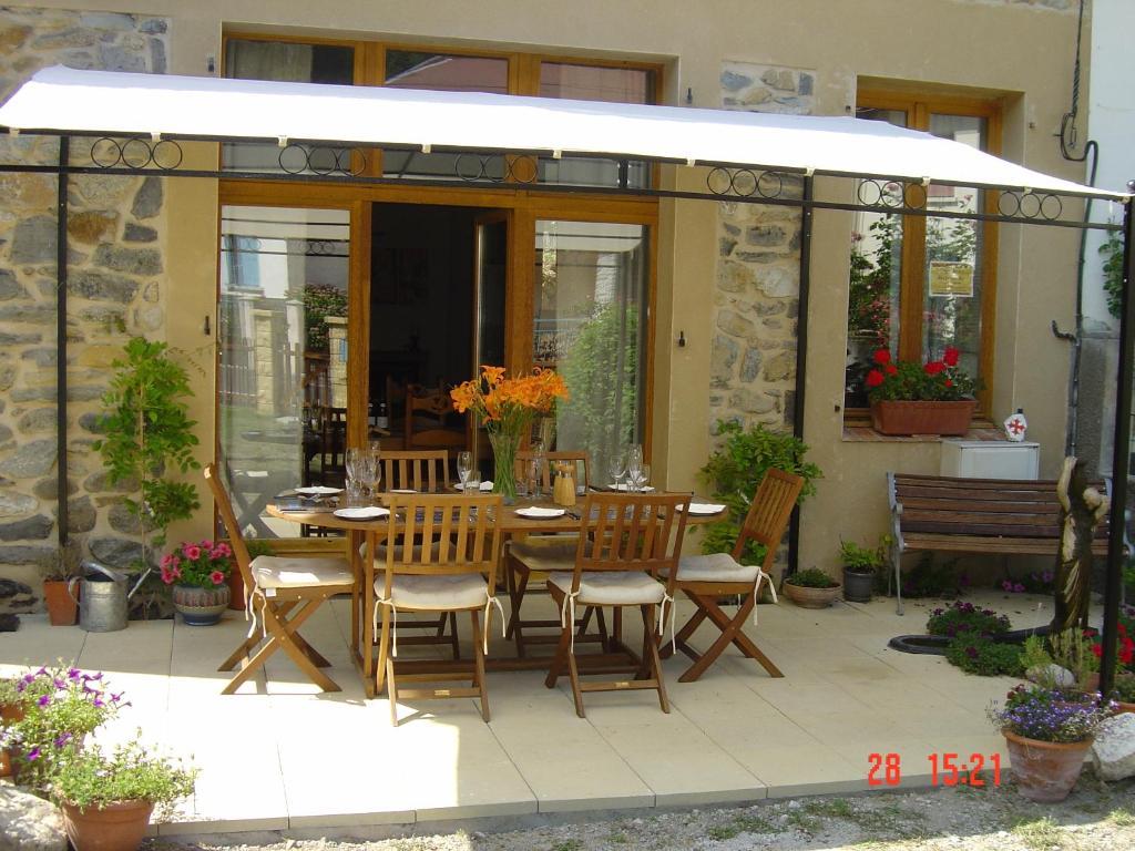 Aux Quatre Saisons Axat Bed & Breakfast Dış mekan fotoğraf