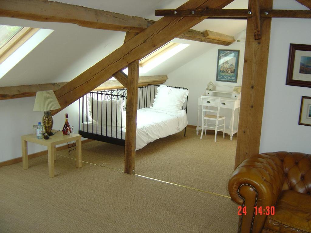 Aux Quatre Saisons Axat Bed & Breakfast Oda fotoğraf